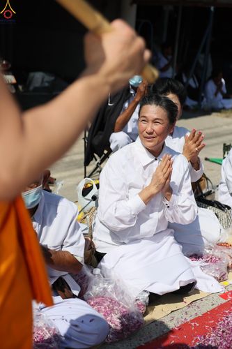 ภาพ No.304250:วันที่ 25 มกราคม พ.ศ. 2569 พิธีต้อนรับพระธรรมยาตรา  รร.สามัคคีราษฏร์บำรุง-วัดพระธรรมกาย ในโครงการธรรมยาตรา กตัญญูบูชา มหาปูชนียาจารย์ พระมงคลเทพมุนี(สด จนฺทสโร) พระผู้ปราบมาร อนุสรณ์สถาน 7 แห่ง ปีที่ 14