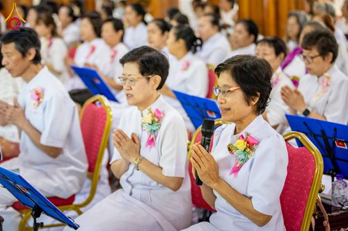 ภาพ No.304486:วันที่ 27 มกราคม พ.ศ. 2569 พิธีทอดผ้าป่าทำนุบำรุงศาสนสถาน ณ วัดปรางค์หลวง ต.บางม่วง อ.บางใหญ่ จ.นนทบุรี ในโครงการธรรมยาตรา กตัญญูบูชา มหาปูชนียาจารย์ พระมงคลเทพมุนี(สด จนฺทสโร) พระผู้ปราบมาร อนุสรณ์สถาน 7 แห่ง ปีที่ 14