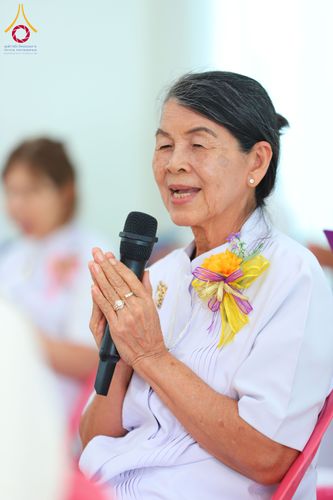 ภาพ No.291172:วันพุธที่ 7 มกราคม พ.ศ. 2569  พิธีบรรจุพระบรมสารีริกธาตุภายในพระเกตุองค์พระประธาน สมโภชพระประธาน พระธรรมกาย พิธีทอดผ้าป่า บุญแสงสว่าง ติดตั้งโซล่าเซล ณ ศูนย์ปฏิบัติธรรมพระมงคลเทพมุนี อ.สองพี่น้อง จ.สุพรรณบุรี