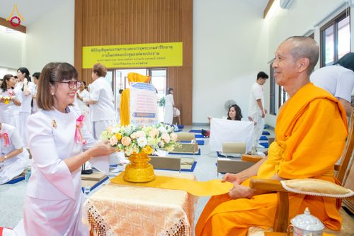 ภาพ No.336301:วันจันทร์ที่ 22 มิถุนายน พ.ศ.2569 พิธีอัญเชิญพระธรรมกาย และบรรจุพระบรมสารีริกธาตุ  ภายในเกศดอกบัวตูม องค์พระประธาน ณ อาคารสมปรารถนา วัดกลางธนรินทร์ ต.บ้านแป้ง อ.พรหมบุรี จ.สิงห์บุรี