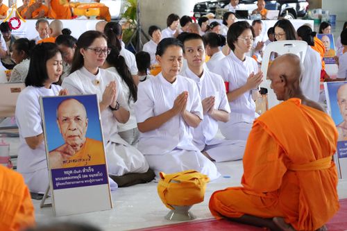 ภาพ No.341796:วันเสาร์ที่ 25 กรกฎาคม พ.ศ. 2569 พิธีบรรพชาอุปสมบท โครงการบรรพชาอุปสมบทหมู่ รุ่นเข้าพรรษา ปี 2569 โครงการบวชพระนานาชาติ AEC และ WAB รุ่นที่  10 ณ วัดพระธรรมกาย จ.ปทุมธานี