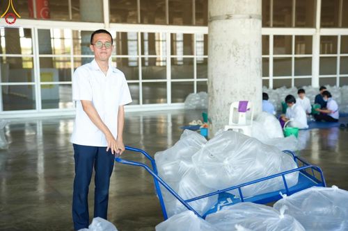 ภาพ No.124235:V.26 มาฆะ มากันนะ การรับบุญเตรียมงาน ของเจ้าหน้าที่หน่วยงานต่างๆ เพื่อวันมาฆบูชา วันเสาร์ที่ 24 กุมภาพันธ์  พ.ศ. 2567 ณ วัดพระธรรมกาย จ.ปทุมธานี