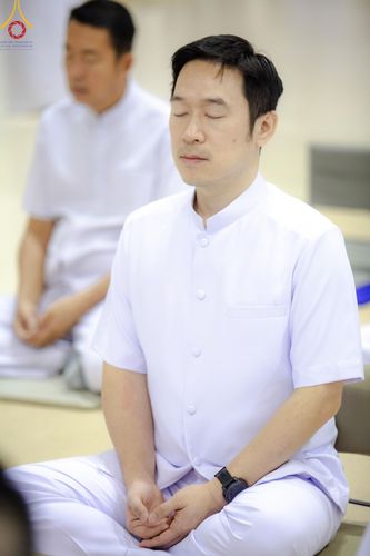 ภาพ No.136691:พิธีตักบาตร พิธีบูชาข้าวพระ ในวันอาทิตย์ต้นเดือนที่ 5 พฤษภาคม พ.ศ. 2567 ณ วัดพระธรรมกาย จ.ปทุมธานี