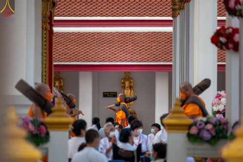 ภาพ No.110515:พิธีต้อนรับพระธรรมยาตรา ในโครงการธรรมยาตรากตัญญูบูชา มหาปูชนียาจารย์ พระมงคลเทพมุนี(สด จนฺทสโร) พระผู้ปราบมาร อนุสรณ์สถาน 7 แห่ง ปีที่ 12 วันที่ 11 มกราคม พ.ศ. 2567 ณ อนุสรณ์สถานลำดับที่ 3 สถานที่เกิดใหม่ในเพศสมณะ วัดสองพี่น้อง จ.สุพรรณบุรี