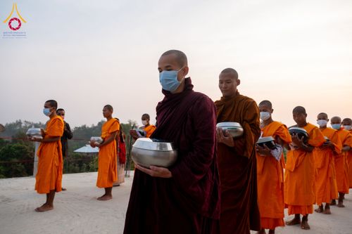 ภาพ No.131100:Photo Story ปฐมบรรพชาชาวพุทธมาร์มา Episode 4/5 วันที่ 13 กุมภาพันธ์พ.ศ. 2567 ณ วัดธัมจักร อรัญกุฏิ บังกลาเทศ