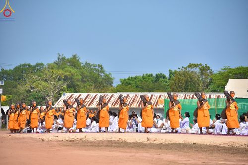 ภาพ No.129130:พระธรรมยาตราเดินธรรมยาตรา ณ ชุมชนรอบศูนย์ปฏิบัติธรรมภาคใต้ อ.บางกล่ำ จ.สงขลา วันที่ 10 มีนาคม พ.ศ. 2567