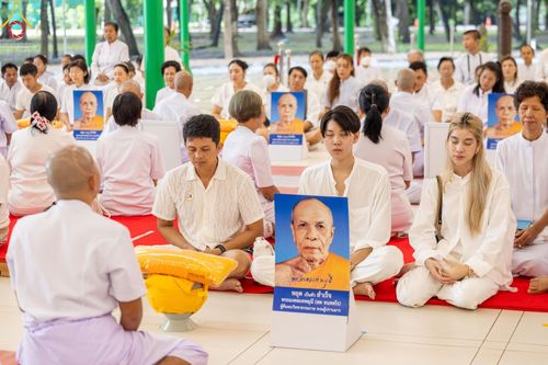 ภาพ No.156791:พิธีบรรพชาอุปสมบท ธรรมทายาท โครงการอุปสมบทหมู่บูชาธรรมครบรอบ 107 ปี วันครูผู้ค้นพบวิชชาธรรมกาย ณ โบสถ์พระไตรปิฏก วัดพระธรรมกาย วันเสาร์ที่ 14 กันยายน พ.ศ. 2567
