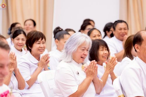 ภาพ No.234727:วันอาทิตย์ที่ 20 กรกฎาคม  พ.ศ.2568 พิธีทอดผ้าป่าภาคพื้นอเมริกา พิธีเจริญพระพุทธมนต์ ฉลองอาคารแก้วธรรมชัยรัตนอนันต์ วัดพระธรรมกายเทนเนสซี ประเทศสหรัฐอเมริกา