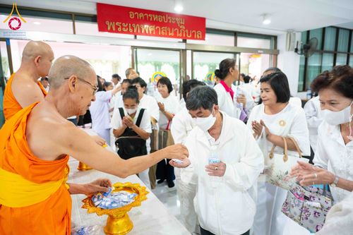 ภาพ No.298741:วันที่ 20 มกราคม พ.ศ. 2569 พิธีทอดผ้าป่าทำนุบำรุงศาสนสถาน ณ วัดไร่ขิง อ.สามพราน จ.นครปฐม ในโครงการธรรมยาตรา กตัญญูบูชา มหาปูชนียาจารย์ พระมงคลเทพมุนี(สด จนฺทสโร) พระผู้ปราบมาร อนุสรณ์สถาน 7 แห่ง ปีที่ 14