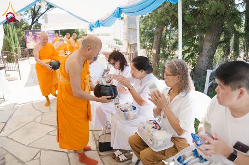 ภาพ No.345986:วันเสาร์ที่ 22 สิงหาคม พ.ศ. 2569  พิธีทอดผ้าป่าเพื่อสร้างอาคาร 84 ปี หลวงพ่อธัมมชโยและถวายคิลานเภสัชเนื่องในวันธรรมชัย  ณ วัดพระธรรมกายแคลิฟอร์เนีย  เมืองอาซูซา ประเทศสหรัฐอเมริกา
