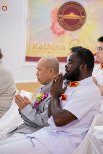 ภาพ No.64015:พิธีทอดกฐินสามัคคี ประจำปีพุทธศักราช 2565 ณ วัดพระธรรมกายจอร์เจีย ประเทศสหรัฐอเมริกา วันอาทิตย์ที่  23  ตุลาคม  พ.ศ. 2565