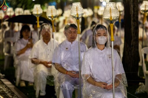 ภาพ No.89285:พิธีประดิษฐานรูปหล่อทองคำ  คุณยายอาจารย์มหารัตนอุบาสิกาจันทร์ ขนนกยูง ภายในมหาวิหารคุณยายอาจารย์ฯ เนื่องในวันครูผู้ค้นพบวิชชาธรรมกาย วันศุกร์ที่ 29 กันยายน พ.ศ. 2566 ณ วัดพระธรรมกาย จ.ปทุมธานี