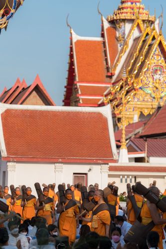 ภาพ No.72301:พิธีต้อนรับพระธรรมยาตรา ในโครงการธรรมยาตรากตัญญูบูชา มหาปูชนียาจารย์ พระมงคลเทพมุนี(สด จนฺทสโร) พระผู้ปราบมาร อนุสรณ์สถาน 7 แห่ง ปีที่ 11 วันที่ 18 มกราคม พ.ศ. 2566 ณ อนุสรณ์สถานลำดับที่ 4 สถานที่เกิดด้วยกายธรรม วัดโบสถ์ (บน) บางคูเวียง อ.บางกรวย จ.นนทบุ