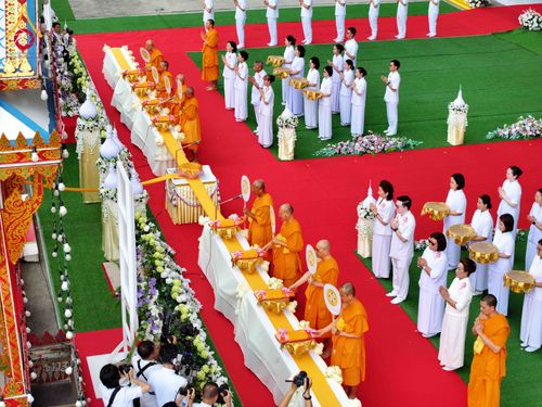 ภาพ No.316524:วันอาทิตย์ที่ 29 มีนาคม พ.ศ. 2569 พิธีทอดผ้าบังสุกุลและพิธีชำระร่าง โยมพ่อณรงค์ จินตมากุล  สิริอายุ 99 ปี 11 เดือน โยมบิดา พระครูปลัดรัตนวีรวัฒน์ (รังสฤษดิ์ อิทฺธิจินตโก) ที่ปรึกษาเจ้าคณะจังหวัดปทุมธานี เจ้าอาวาสวัดพระธรรมกาย  ณ ฌาปนสถานชั่วคราว ทางเข้า 