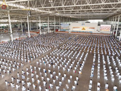 ภาพ No.66477:พิธีถวายอุปกรณ์เครื่องกันหนาว แด่คณะพระภิกษุ สามเณร วัดพระธรรมกาย วันเสาร์ที่ 10 ธันวาคม พ.ศ. 2565 ณ สภาธรรมกายสากล วัดพระธรรมกาย จ.ปทุมธานี