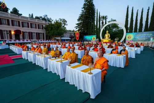 ภาพ No.332750:วันอาทิตย์ที่ 31 พฤษภาคม พ.ศ. 2569 วันวิสาขบูชา ณ วัดพระธรรมกายแคลิฟอร์เนีย  ประเทศสหรัฐอเมริกา