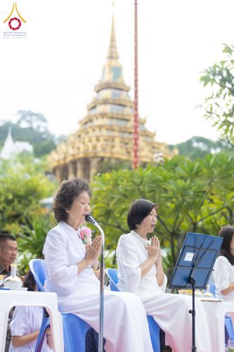 ภาพ No.351464:วันที่ 22 กันยายน พ.ศ. 2569  พิธีตักบาตรสามเณรธรรมทายาท โครงการบรรพชาพัฒนาคุณธรรม จริยธรรม  สำหรับนักเรียนนายสิบตำรวจ (นสต.) รุ่นที่ 16 ศูนย์ฝึกอบรมตำรวจภูธรภาค 1  ณ วัดพระพุทธบาทราชวรมหาวิหาร