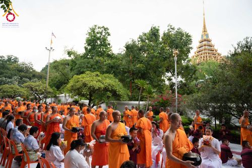 ภาพ No.351514:วันที่ 22 กันยายน พ.ศ. 2569  พิธีตักบาตรสามเณรธรรมทายาท โครงการบรรพชาพัฒนาคุณธรรม จริยธรรม  สำหรับนักเรียนนายสิบตำรวจ (นสต.) รุ่นที่ 16 ศูนย์ฝึกอบรมตำรวจภูธรภาค 1  ณ วัดพระพุทธบาทราชวรมหาวิหาร