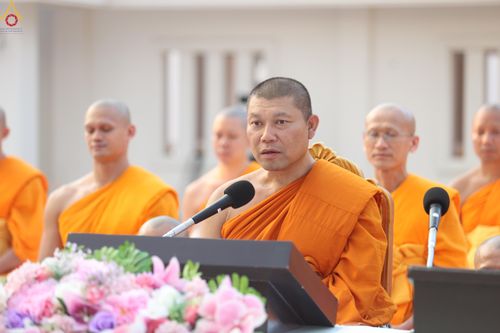 ภาพ No.296965:วันที่ 17 มกราคม พ.ศ. 2569 พิธีจุดประทีปถวายเป็นพุทธบูชา และบูชาธรรมมหาปูชนียาจารย์  ณ วัดโบสถ์บน ต.บางคูเวียง จ.นนทบุรี อนุสรณ์สถานลำดับที่ 4 สถานที่เกิดด้วยกายธรรม ในโครงการธรรมยาตรา กตัญญูบูชา มหาปูชนียาจารย์ พระมงคลเทพมุนี(สด จนฺทสโร) พระผู้ปราบมาร อ