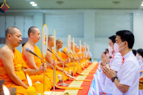 ภาพ No.91079:พิธีบำเพ็ญกุศลสวดพระอภิธรรม  อุบาสกถาวร พรหมถาวร (อุบาสกผู้ปั้นพระ) คืนสุดท้าย วันศุกร์ที่ 20 ตุลาคม พ.ศ. 2566 ณ ห้องแก้วสารพัดนึก 1 สภาธรรมกายสากล วัดพระธรรมกาย จ.ปทุมธานี