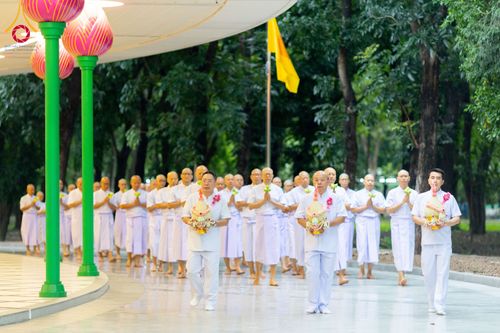 ภาพ No.286479:วันเสาร์ที่ 12 กรกฏาคม พ.ศ.2568 พิธีบรรพชาอุปสมบท  โครงการบรรพชาอุปสมบทหมู่ ธรรมทายาทนานาชาติ(ภาคภาษาจีน), โครงการบรรพชาสามเณร โรงเรียนนานาชาติ รุ่นที 14