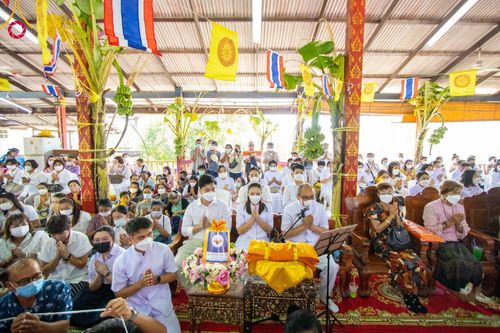 ภาพ No.64305:พิธีทอดกฐินสามัคคีทั่วไทย 5,000 วัด โดยคณะศิษยานุศิษย์วัดพระธรรมกาย น้อมบูชาธรรม 78 ปี หลวงพ่อธัมมชโย  วันอังคารที่ 8 พฤศจิกายน พ.ศ. 2565  ณ วัดโปรยฝน อ.หนองเสือ จ.ปทุมธานี