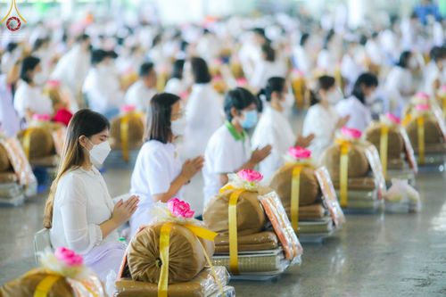 ภาพ No.66429:พิธีถวายอุปกรณ์เครื่องกันหนาว แด่คณะพระภิกษุ สามเณร วัดพระธรรมกาย วันเสาร์ที่ 10 ธันวาคม พ.ศ. 2565 ณ สภาธรรมกายสากล วัดพระธรรมกาย จ.ปทุมธานี