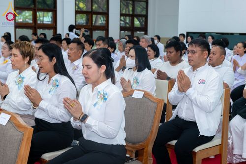 ภาพ No.316101:วันศุกร์ที่ 27 มีนาคม พ.ศ. 2569 พิธีบำเพ็ญกุศล คุณพ่อณรงค์ จินตมากุล  สิริอายุ 99 ปี 11 เดือน โยมบิดา พระครูปลัดรัตนวีรวัฒน์ (รังสฤษดิ์ อิทฺธิจินตโก) ที่ปรึกษาเจ้าคณะจังหวัดปทุมธานี เจ้าอาวาสวัดพระธรรมกาย  ณ ห้องปลูกศรัทธา 2 วัดพระธรรมกาย ปทุมธานี