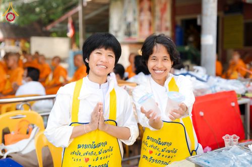 ภาพ No.298947:วันที่ 20 มกราคม พ.ศ. 2569 พิธีทอดผ้าป่าทำนุบำรุงศาสนสถาน ณ วัดใหม่นพรัตน์ ต.เนินพระปรางค์ อ.สองพี่น้อง จ.สุพรรณบุรี ในโครงการธรรมยาตรา กตัญญูบูชา มหาปูชนียาจารย์ พระมงคลเทพมุนี(สด จนฺทสโร) พระผู้ปราบมาร อนุสรณ์สถาน 7 แห่ง ปีที่ 14