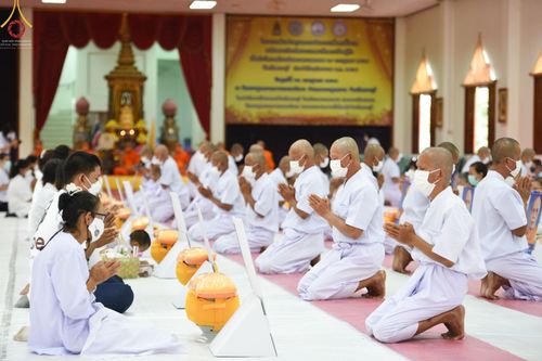 ภาพ No.65535:พิธีเวียนประทักษิณ และขอขมามอบผ้าไตร รุ่นบูชาธรรมมหาปูชนียาจารย์  ปี ๒๕๖๕ ณ วัดพระพุทธบาทราชวรมหาวิหาร  อ.พระพุทธบาท จ.สระบุรี วันเสาร์ที่ ๒๐ พฤศจิกายน พ.ศ. ๒๕๖๕