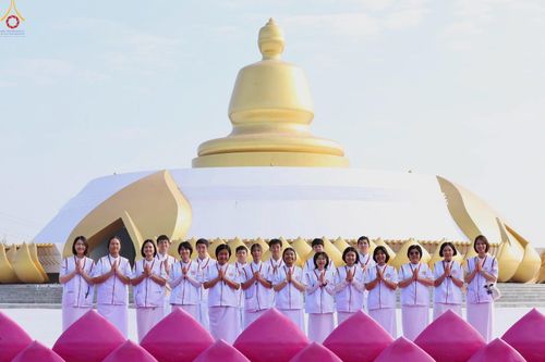 ภาพ No.306728:ภาพเบื้องหลังอาสาสมัครรวมใจ ชุดที่ 5 ในโครงการธรรมยาตรา กตัญญูบูชา มหาปูชนียาจารย์ พระมงคลเทพมุนี(สด จนฺทสโร) พระผู้ปราบมาร อนุสรณ์สถาน 7 แห่ง ปีที่ 14