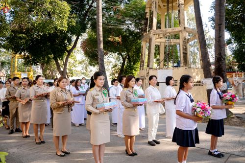 ภาพ No.293182:วันที่ 12 มกราคม พ.ศ. 2569 พิธีทอดผ้าป่าทำนุบำรุงศาสนสถาน ณ วัดไผ่โรงวัว ต.บางตาเถร อ.สองพี่น้อง จ.สุพรรณบุรี ในโครงการธรรมยาตรา กตัญญูบูชา มหาปูชนียาจารย์ พระมงคลเทพมุนี(สด จนฺทสโร) พระผู้ปราบมาร อนุสรณ์สถาน 7 แห่ง ปีที่ 14