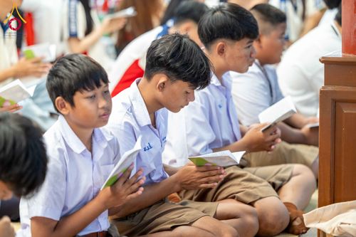 ภาพ No.300873:วันที่ 22 มกราคม พ.ศ. 2569 พิธีทอดผ้าป่าทำนุบำรุงศาสนสถาน ณ วัดบางปลา อ.บางเลน จ.นครปฐม ในโครงการธรรมยาตรา กตัญญูบูชา มหาปูชนียาจารย์ พระมงคลเทพมุนี(สด จนฺทสโร) พระผู้ปราบมาร อนุสรณ์สถาน 7 แห่ง ปีที่ 14