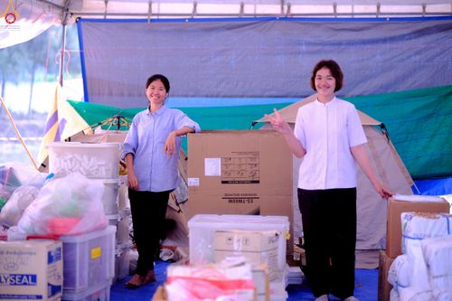 ภาพ No.306771:ภาพเบื้องหลังอาสาสมัครรวมใจ ชุดที่ 5 ในโครงการธรรมยาตรา กตัญญูบูชา มหาปูชนียาจารย์ พระมงคลเทพมุนี(สด จนฺทสโร) พระผู้ปราบมาร อนุสรณ์สถาน 7 แห่ง ปีที่ 14