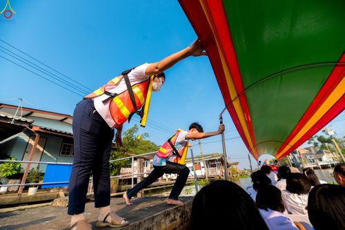 ภาพ No.301521:ภาพเบื้องหลังอาสาสมัครรวมใจ ชุดที่ 4 ในโครงการธรรมยาตรา กตัญญูบูชา มหาปูชนียาจารย์ พระมงคลเทพมุนี(สด จนฺทสโร) พระผู้ปราบมาร อนุสรณ์สถาน 7 แห่ง ปีที่ 14
