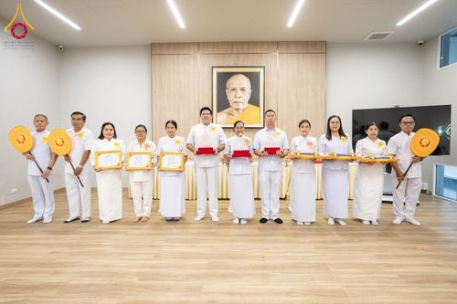 ภาพ No.346675:วันพฤหัสบดี 27 สิงหาคม พ.ศ.2569 พิธีมอบรางวัลแก่สามเณรทรงพระปาฏิโมกข์ปีที่ 4/2569