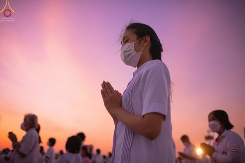 ภาพ No.75257:พิธีจุดประทีปถวายเป็นพุทธบูชา และบูชาธรรมมหาปูชนียาจารย์ ในโครงการธรรมยาตรากตัญญูบูชา มหาปูชนียาจารย์ พระมงคลเทพมุนี(สด จนฺทสโร) พระผู้ปราบมาร ปีที่ 11 ณ อนุสรณ์สถานลำดับที่ 7 สถานที่ขยายวิชชาธรรมกาย วัดพระธรรมกาย จ.ปทุมธานี วันที่ 31 มกราคม พ.ศ. 2566