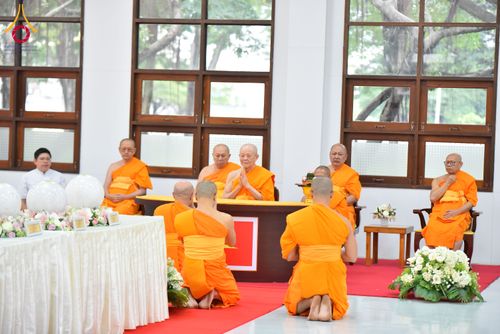 ภาพ No.294207:วันอาทิตย์ที่ 14 ธันวาคม พ.ศ.2568 พิธีเจริญพระพุทธมนต์สมโภชดวงแก้วลูกนิมิตเอก และดวงแก้วนิมิตปฏิบัติธรรม อัญเชิญประดิษฐาน  ณ วัดพระธรรมกายในประเทศสหรัฐอเมริกาและประเทศเยอรมนี 7 แห่ง ณ อาคารปลูกศรัทธา 2 วัดพระธรรมกาย