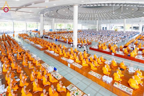 ภาพ No.308809:วันที่ 3 กุมภาพันธ์ พ.ศ. 2569 วันมหาปูชนียาจารย์ ณ หอฉันคุณยายอาจารย์ วัดพระธรรมกาย จ.ปทุมธานี