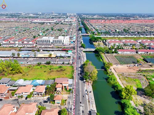 ภาพ No.304239:วันที่ 25 มกราคม พ.ศ. 2569 พิธีต้อนรับพระธรรมยาตรา  รร.สามัคคีราษฏร์บำรุง-วัดพระธรรมกาย ในโครงการธรรมยาตรา กตัญญูบูชา มหาปูชนียาจารย์ พระมงคลเทพมุนี(สด จนฺทสโร) พระผู้ปราบมาร อนุสรณ์สถาน 7 แห่ง ปีที่ 14