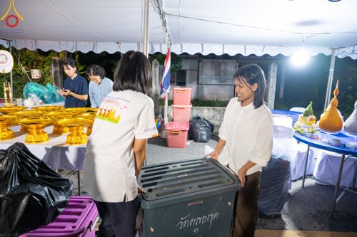 ภาพ No.341122:วันที่ 27 กรกฎาคม พ.ศ. 2569 พิธีตักบาตรพระ 1,000 รูป เมืองพัทลุง  ณ ถนนราเมศวร์ อ.เมือง จ.พัทลุง
