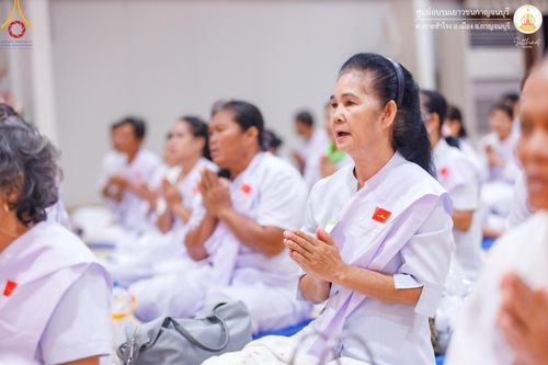 ภาพ No.152221:โครงการอบรมอุบาสก อุบาสิกาแก้ว ตัวแทนทอดกฐิน 30,000 วัด ทั่วไทย ระหว่างวันที่ 6-8 กันยายน พ.ศ. 2567 ณ ศูนย์อบรมเยาวชนกาญจนบุรี