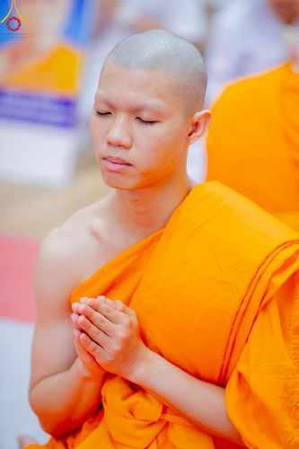 ภาพ No.217335:วันเสาร์ที่ 12 เมษายน พ.ศ. 2568 พิธีบรรพชา พิธีขอศีลและขอนิสสัย พิธีมอบบาตร ในโครงการอุปสมบทหมู่ บูชาธรรมหลวงพ่อธัมมชโย, โครงการธรรมทายาท ระดับอุดมศึกษา รุ่นที่ 52 ,  โครงการบวชพระนานาชาติ AEC & WAB CEO รุ่นที่ 4 ณ วัดพระธรรมกาย