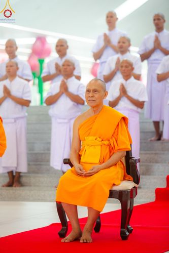 ภาพ No.156807:พิธีบรรพชาอุปสมบท ธรรมทายาท โครงการอุปสมบทหมู่บูชาธรรมครบรอบ 107 ปี วันครูผู้ค้นพบวิชชาธรรมกาย ณ โบสถ์พระไตรปิฏก วัดพระธรรมกาย วันเสาร์ที่ 14 กันยายน พ.ศ. 2567