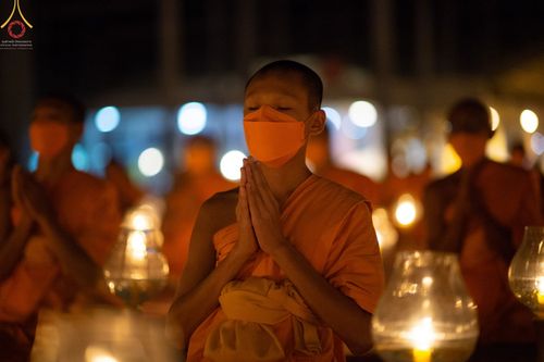 ภาพ No.75345:พิธีจุดประทีปถวายเป็นพุทธบูชา และบูชาธรรมมหาปูชนียาจารย์ ในโครงการธรรมยาตรากตัญญูบูชา มหาปูชนียาจารย์ พระมงคลเทพมุนี(สด จนฺทสโร) พระผู้ปราบมาร ปีที่ 11 ณ อนุสรณ์สถานลำดับที่ 7 สถานที่ขยายวิชชาธรรมกาย วัดพระธรรมกาย จ.ปทุมธานี วันที่ 31 มกราคม พ.ศ. 2566