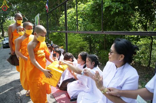 ภาพ No.81292:พระภิกษุ สามเณร วัดบ้านขุน  ธรรมยาตราฉลองแชมป์บาลี ของคณะสงฆ์ภาค 7 ประจำปี 2566 วันเสาร์ที่ 27 พฤษภาคม พ.ศ. 2566