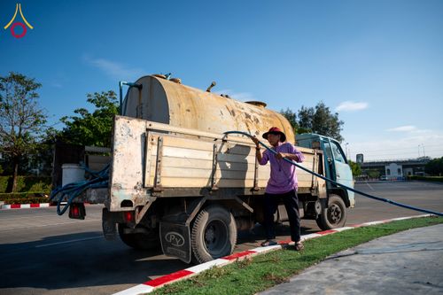 ภาพ No.285364:วันพุธที่ 10 ธันวาคม พ.ศ.2568  การเตรียมความพร้อมในโครงการธรรมยาตรา กตัญญูบูชา มหาปูชนียาจารย์ พระมงคลเทพมุนี(สด จนฺทสโร) พระผู้ปราบมาร อนุสรณ์สถาน 7 แห่ง ปีที่ 14 เก็บดอกเบญจทรัพย์ ณ วัดพระธรรมกาย