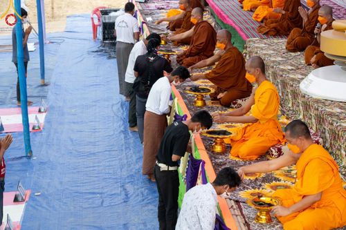 ภาพ No.127651:Photo Story ปฐมบรรพชาชาวพุทธมาร์มา Episode 2/5 วันที่ 6-7 กุมภาพันธ์ พ.ศ. 2567  โครงการบรรพชาครั้งประวัติศาสตร์ แห่งเทือกเขาจิตตะกอง  ครั้งแรกของชาวพุทธมาร์มา บังกลาเทศ บูชาธรรม 80 ปีหลวงพ่อธัมมชโย ณ วัดธัมจักร อรัญกุฏิ เมืองรัมการ์ คาร์กาชารี บังกลาเทศ