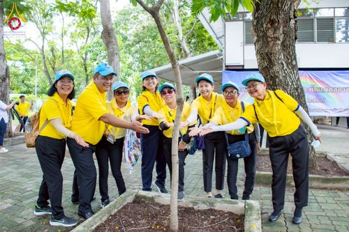 ภาพ No.226777:กิจกรรมจิตอาสาพัฒนา “เราทำความ ดี ด้วยหัวใจ” เนื่องในโอกาสวันพระบาทสมเด็จพระปกเกล้าเจ้าอยู่หัว ณ วัดพระธรรมกาย อ.คลองหลวง จ.ปทุมธานี วันพุธที่ 28 พฤษภาคม พ.ศ. 2568