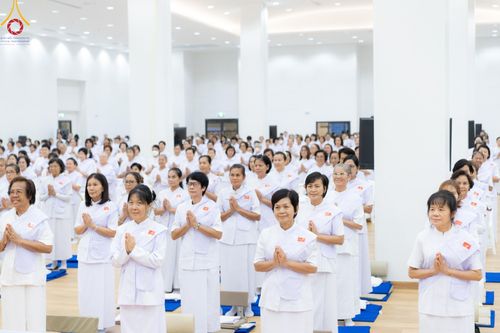 ภาพ No.157409:โครงการ อุบาสกแก้ว อุบาสิกาแก้ว รุ่นที่ 3 ตัวแทนทอดกฐินสามัคคีทั่วไทย 30,000 วัด บูชาธรรม 80 ปี หลวงพ่อธัมมชโย ระหว่างวันที่ 19-22 กันยายน พ.ศ. 2567 โซนกรุงเทพฯ-สมุทรปราการ ณ อาคาร 115 ปี คุณยายอาจารย์ฯ วัดพระธรรมกาย